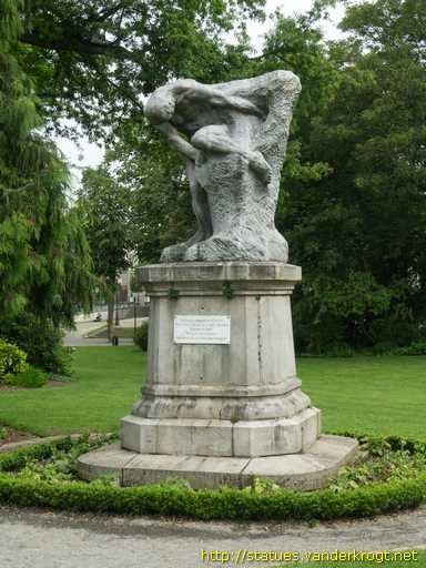 Saint-Brieuc /  La forme se dégageant de la matière