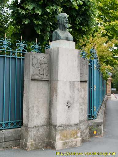 Charleville-Mézières /  Lucien Hubert