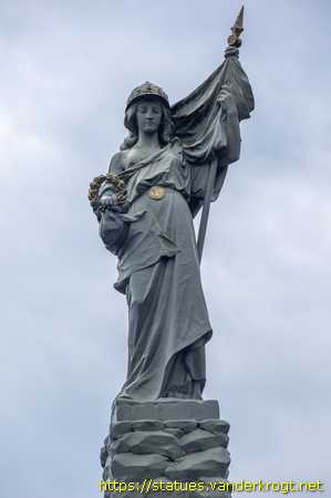 Fumay / Monument aux morts de 1914-18