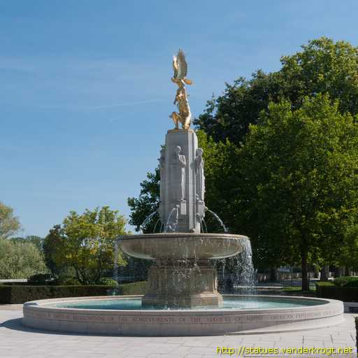 Tours /  Monument américain à Tours