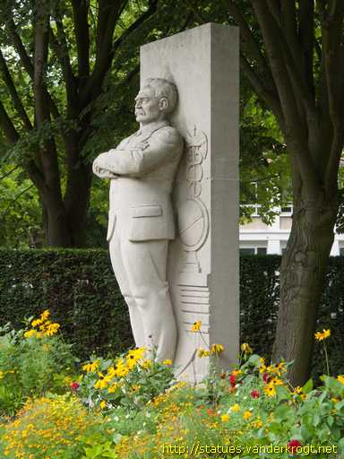 Grand-Quevilly /  Césaire Levillain