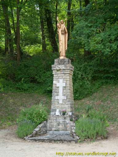 Vouxey /  La Vierge à l'enfant