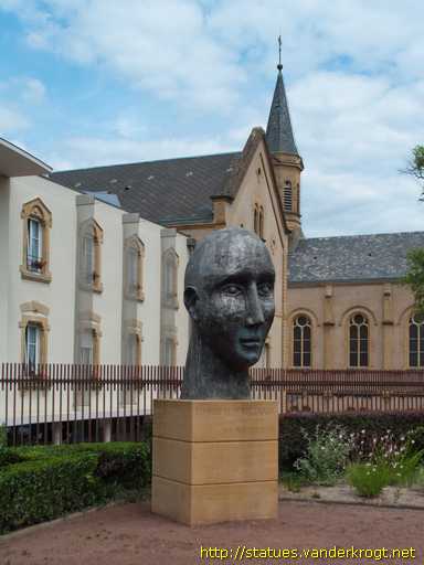 Montigny-lès-Metz /  L'homme du 3e millenaire