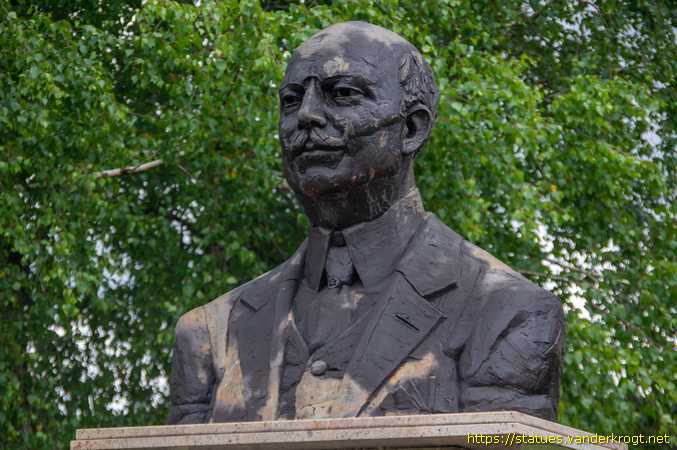 Saint-Avold /  Théodore Paqué