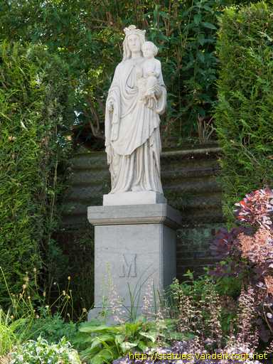 Le Cateau-Cambrésis /  La Vierge à l'enfant