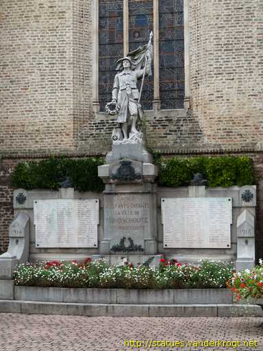 Hondschoote /  Monument aux Morts de 1914-18 (1939-45)