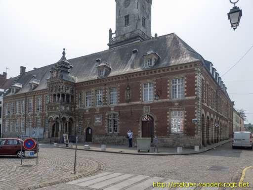 Hesdin /  La Vierge à l'enfant