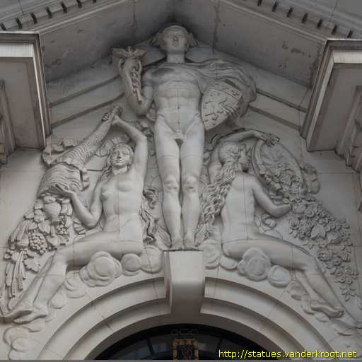 Poitiers /  Hermes