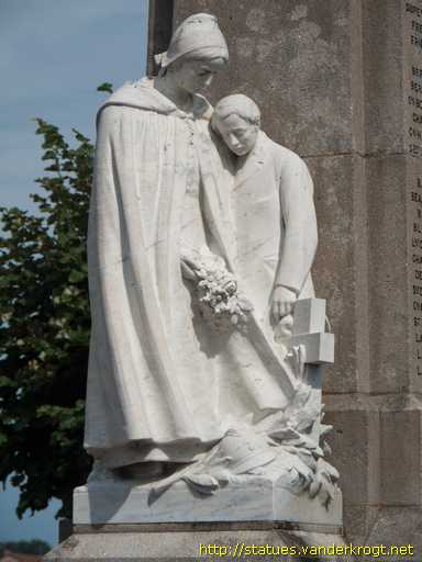 Confolens /  La Confolentaise et l'Enfant