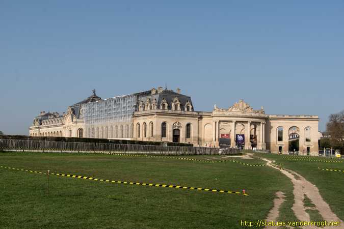 Chantilly /  La renommée (du roi) chevauchant Pégase