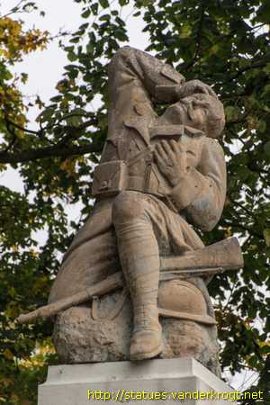 Fins / Monument aux morts 1914-18