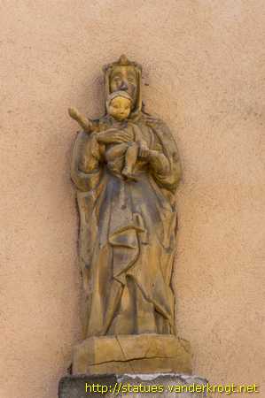 Lyon /  La Vierge à l'enfant