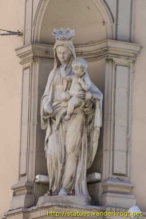 Lyon /  La Vierge à l'enfant
