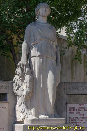 Sainte-Colombe / Monument aux Morts 1914-18