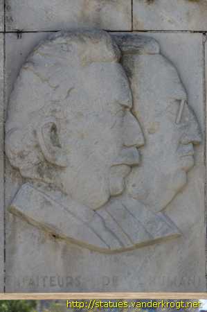 Lyon /  Monument aux frères Lumière