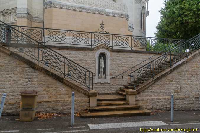 Ars-sur-Formans /  Saint Joseph