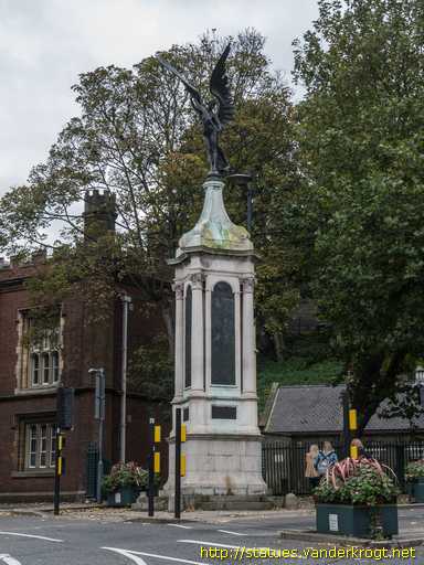 Norwich /  Boer War Memorial