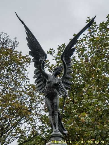 Norwich /  Boer War Memorial