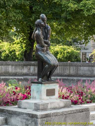 London /  The Young Lovers