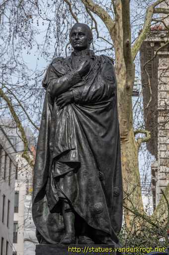 London /  George Nathaniel Curzon
