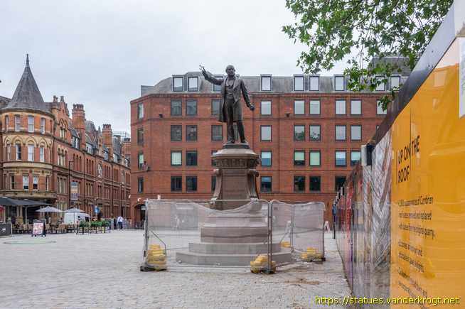 Manchester /  William Ewart Gladstone