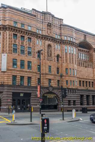 Manchester /  Saint George