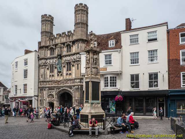Canterbury /  War Memorial 1914-18