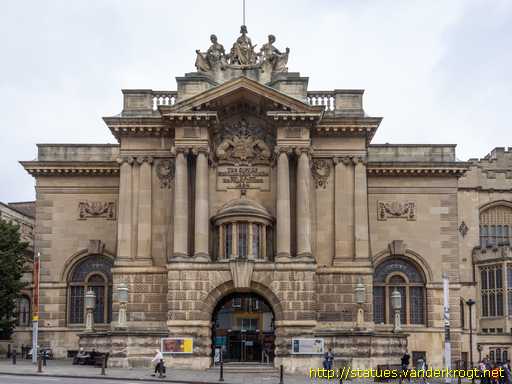 Bristol /  The Fine Arts