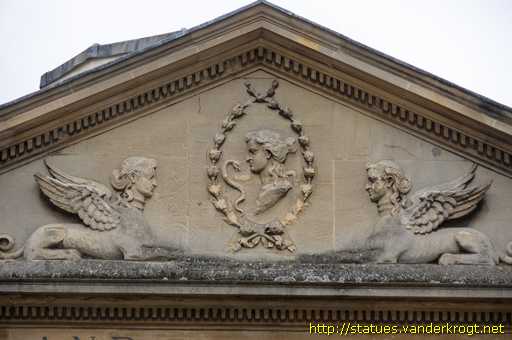 Bath /  Hygieia