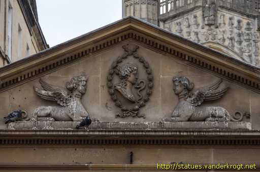 Bath /  Hygieia