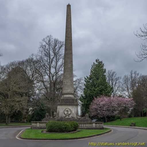 Bath /  Victoria Majority Monument