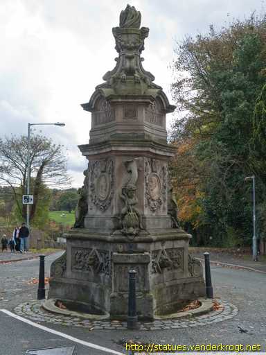 Hawarden - Penarlâg / Gladstone Memorial Fountain