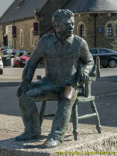 Swansea - Abertawe /  Dylan Thomas