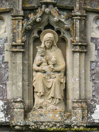 Saint David's - Tyddewi /  Mary and Child
