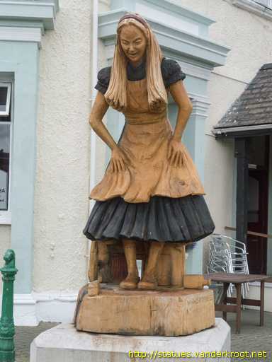 Llandudno /  Alice in Wonderland