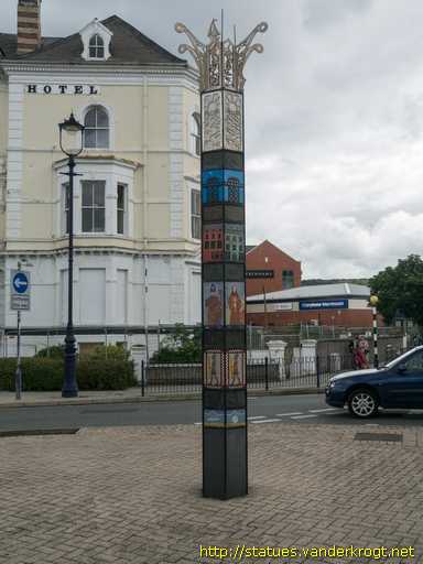 Llandudno /  Millennium Sculpture