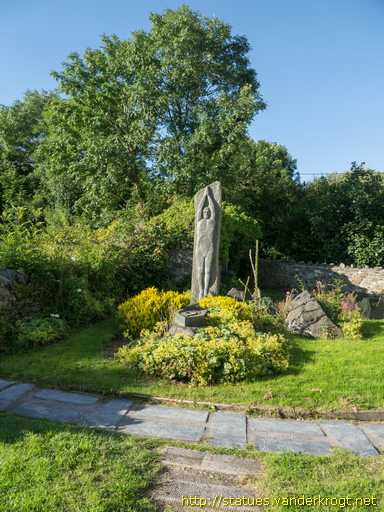 Waunfawr /  John Evans Memorial
