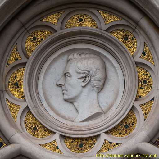 Birmingham /  Chamberlain Memorial