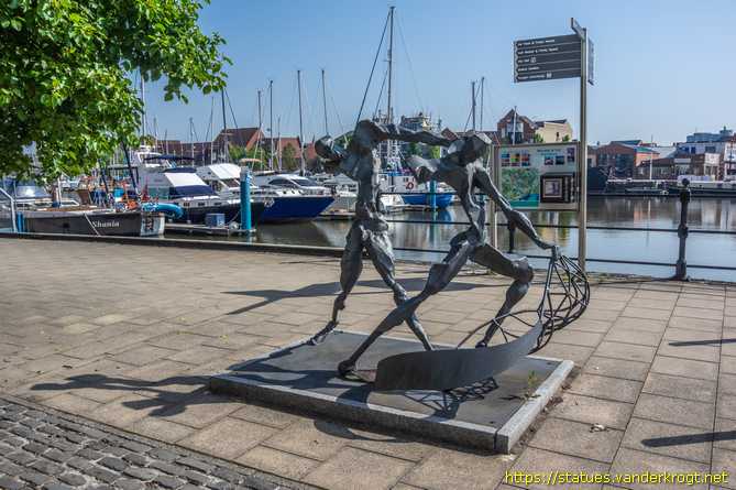 Hull /  Two Fishermen