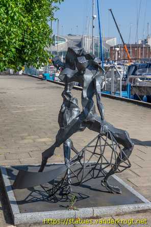 Hull /  Two Fishermen