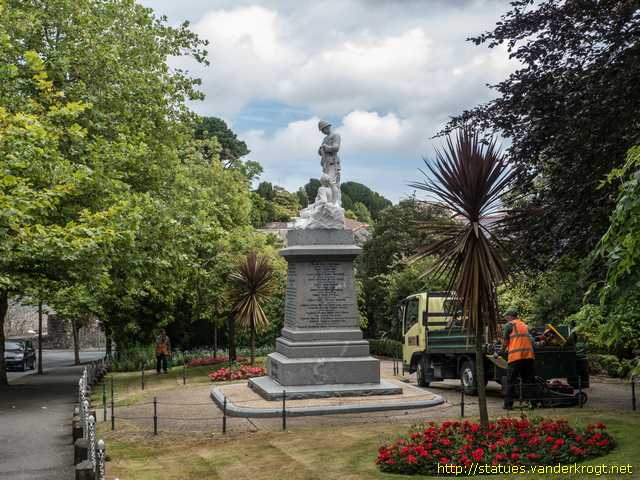Saint Peter Port /  South African War Memorial