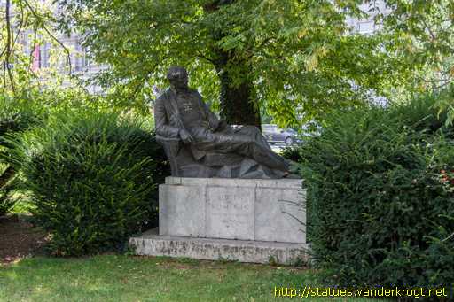 Zagreb /  Eugen Kumičić