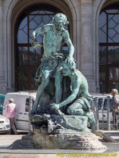 Budapest /  Vízcsorgató gyermekek kútja