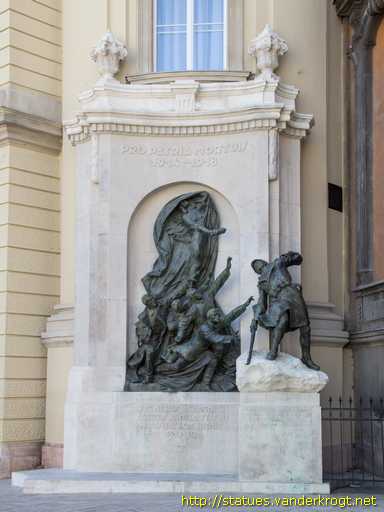 Budapest /  Egyetemi hősi emlék