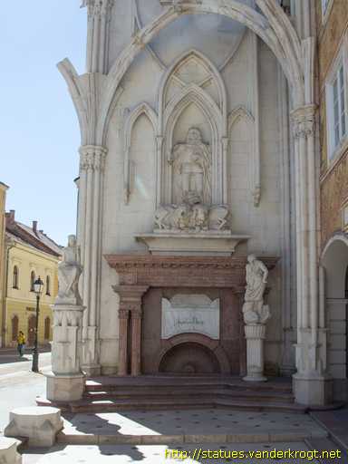 Székesfehérvár /  Mátyás király emlékmű