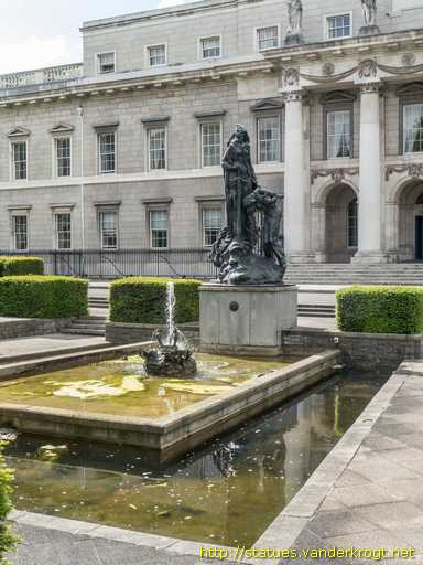 Dublin - Baile Átha Cliath /  Custom House Memorial