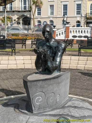 Cobh - An Cóbh /  The Navigator