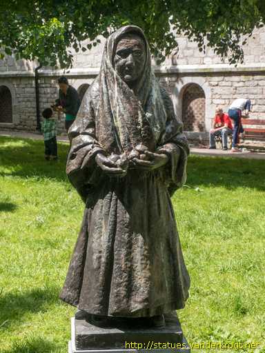 Cork - Corcaigh /  The Onion Seller