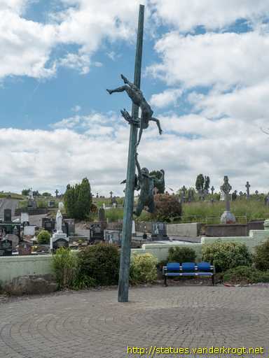 Bantry - Beanntraí /  The Spirit of Love - <i>An Spiorad Geanuil</i>