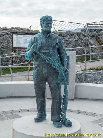 Fenit - An Fhianait /  Sailors and Fishermen Memorial